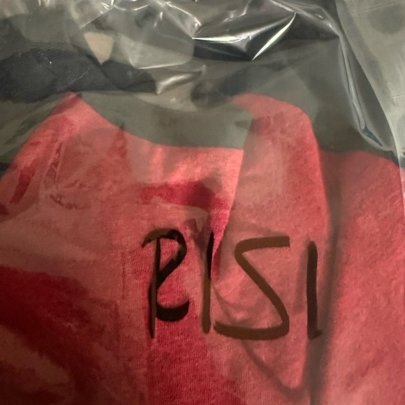 Urban Pipeline Kids Long Sleeve Tee in Red and Black size M(boy) - Picture 5 of 5